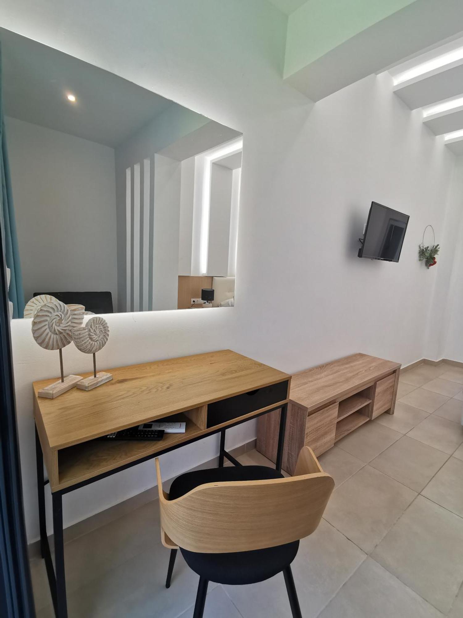 Aparthotel Artemis Faliraki
